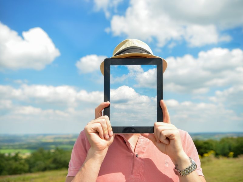 Jedem Screen seinen Spot!? So klappt Werbung auf TV, Laptop, Tablet und Smartphone.