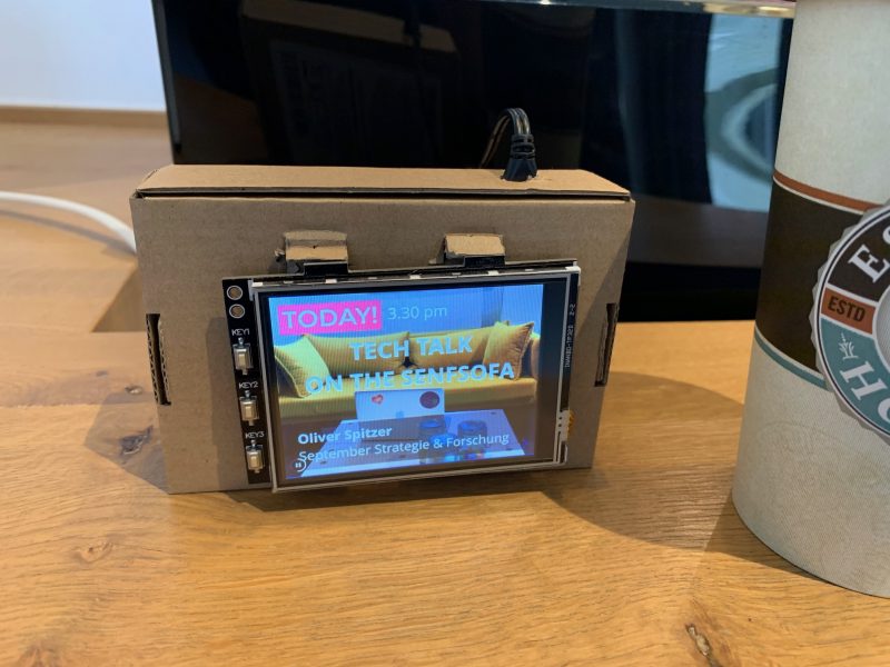 Tech talk on the Senfsofa