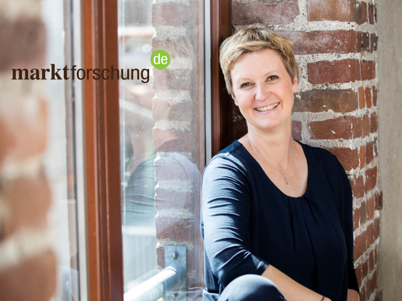 #Umarmung. Wir brauchen jemanden, der uns fest in den Arm nimmt! Was hat Radiowerbung damit zu tun?