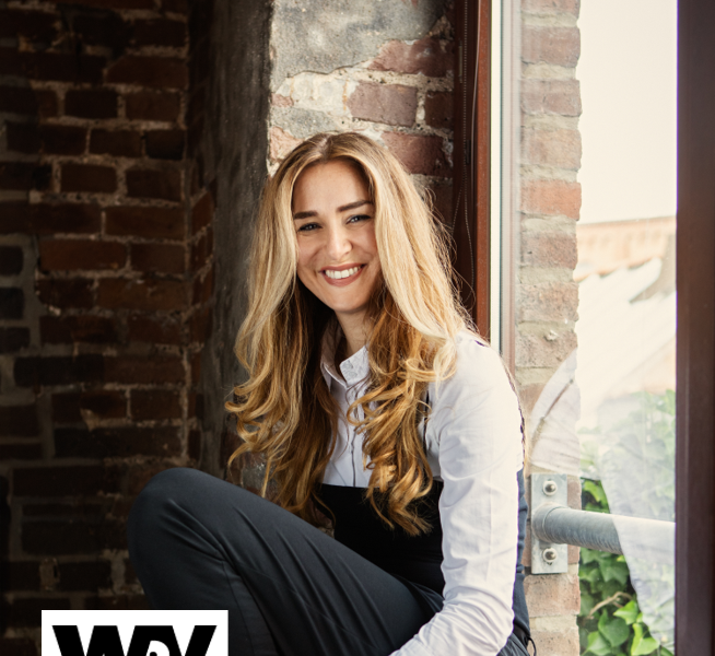 Die Welt steht auf dem Kopf. Und Werbung wirkt trotzdem noch, wenn man es richtig macht, erklärt Carmen Schenkel in W&V. Die Welt steht auf dem Kopf. Und Werbung wirkt trotzdem noch, wenn man es richtig macht, erklärt Carmen Schenkel in W&V.